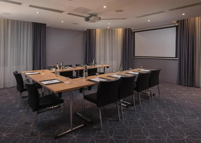 Nh Gare De L'est 4* Párizs