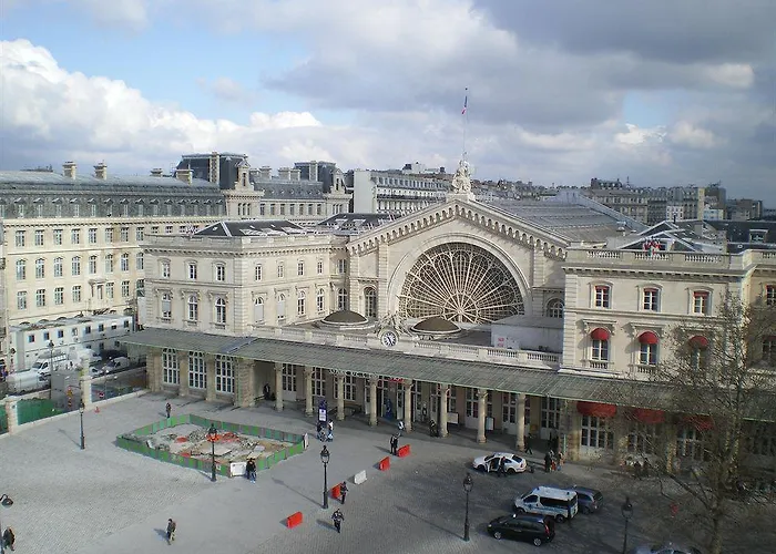 Nh Gare De L'est Szálloda 4*