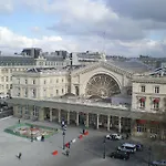 Nh Gare De L'est Szálloda 4*