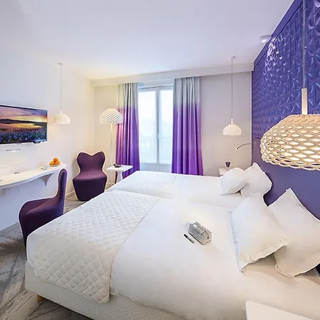 Hotel Nh Gare De L'est 4*