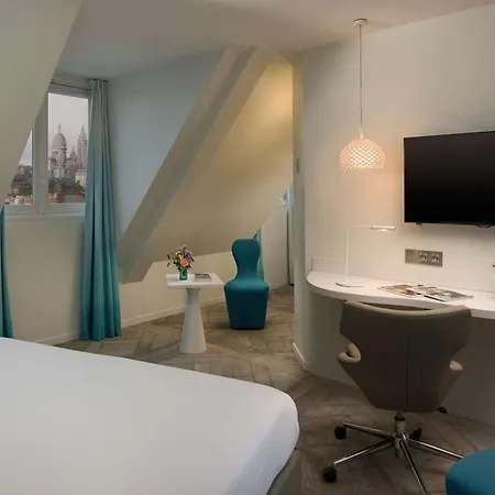 Gare De L'est, An Ihg Hotel 4*