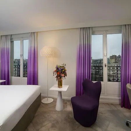 Gare De L'est, An Ihg 4* París