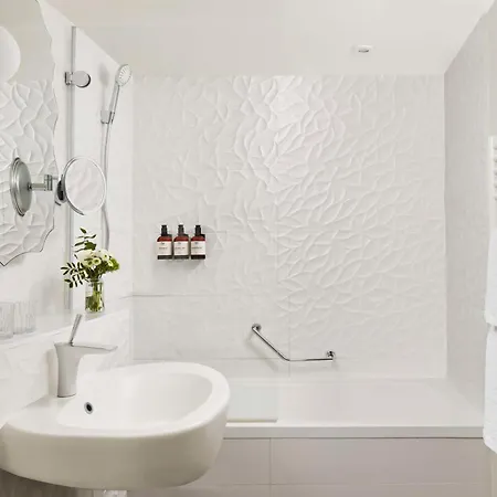 Nh Gare De L'est 4* Paris