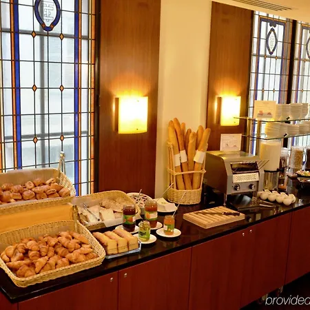 Gare De L'est, An Ihg 4*