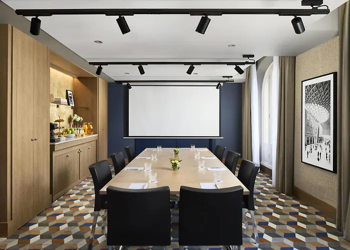 Nh Gare De L'est パリ