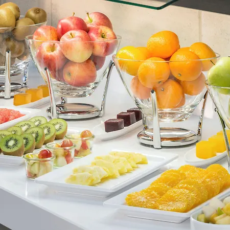 Nh Gare De L'est 호텔 4*